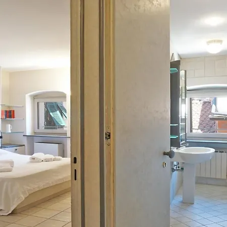 Cala D'oria Apartman Lerici